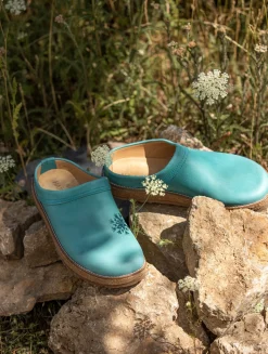 Best Women Slides
