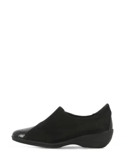 Online Women Slip-Ons