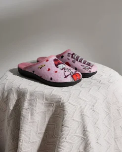 Online Women Slippers