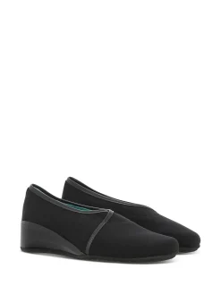 Women Slip-Ons