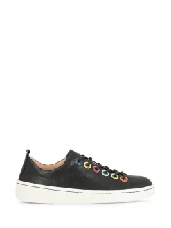 Online Women Sneakers