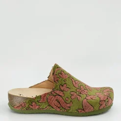 Best Women Slides