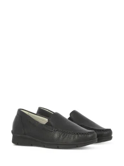 Online Women Slip-Ons